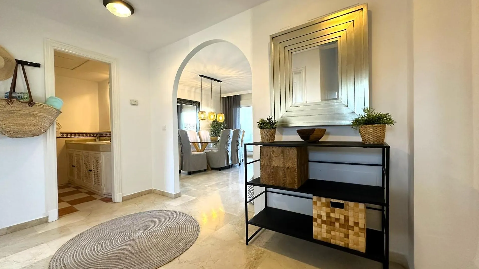 Apartments Bermuda Beach Estepona 0*,
