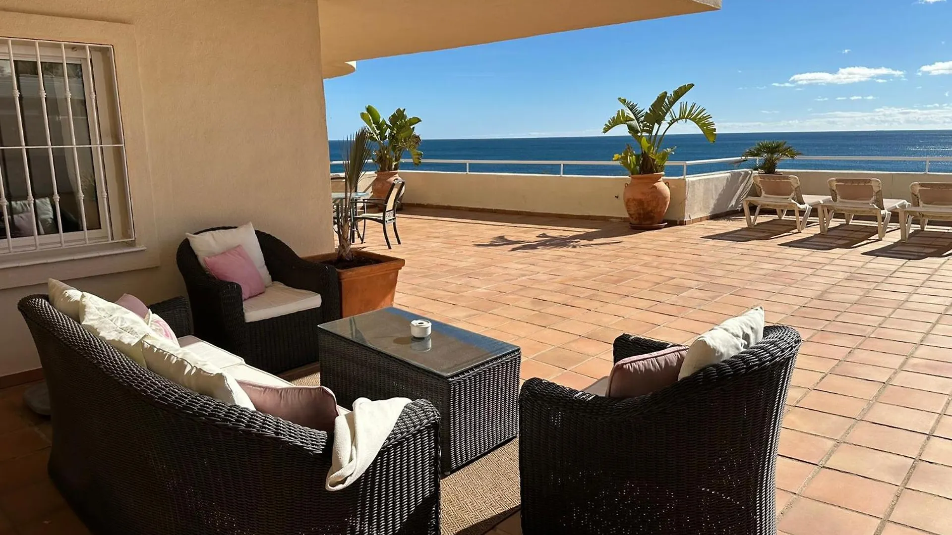 Apartments Bermuda Beach Estepona