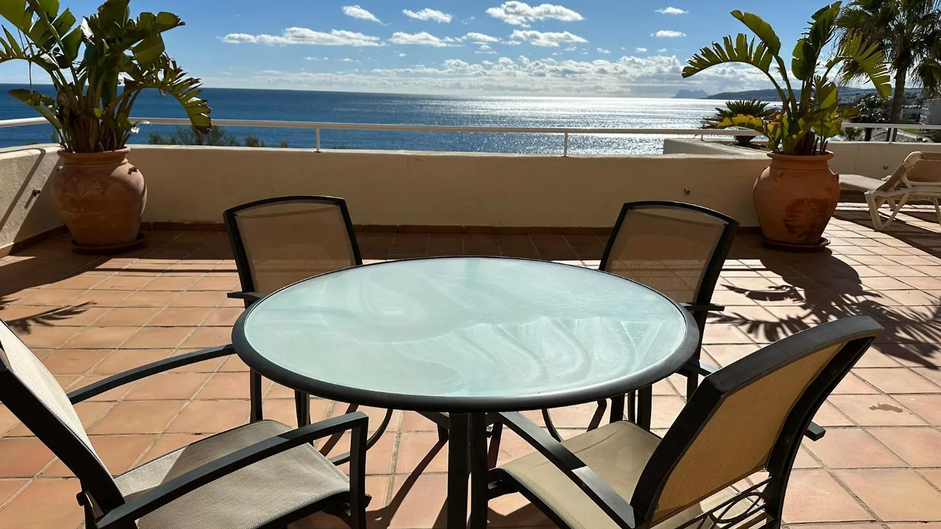 Apartments Bermuda Beach Эстепона