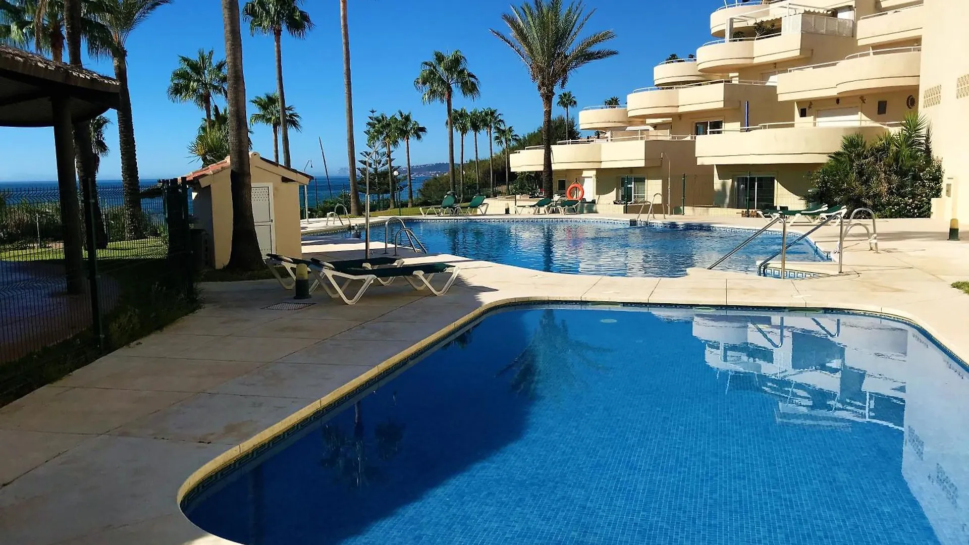 Apartments Bermuda Beach Estepona 0*,