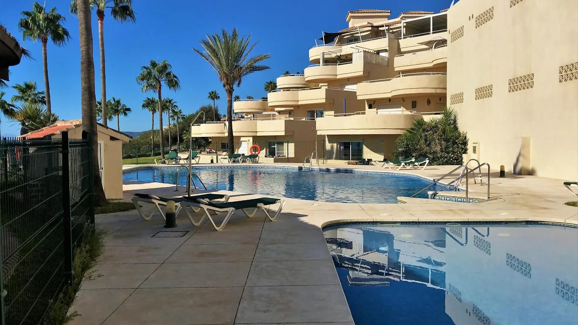 Apartments Bermuda Beach Estepona